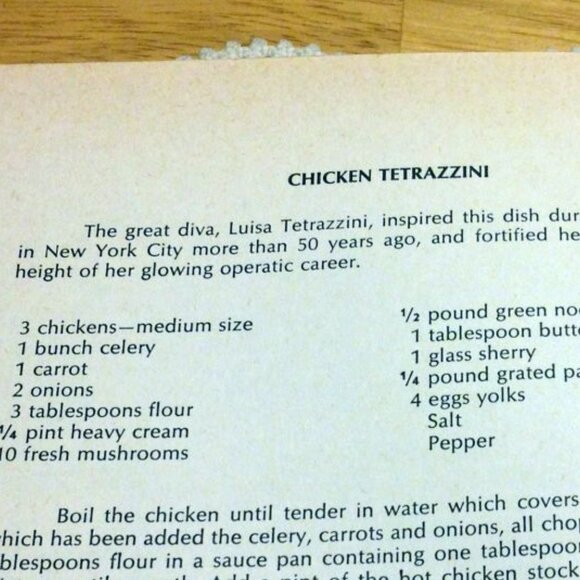 Vintage Recipes of the famous Petite Marmite cookbook - Picture 5 of 15